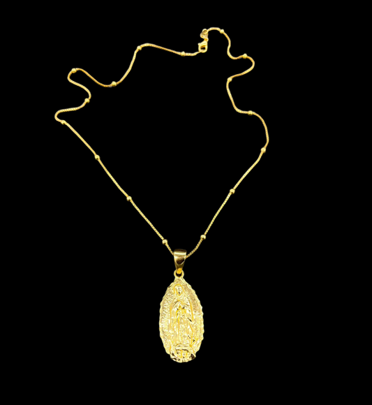 Lupe necklace