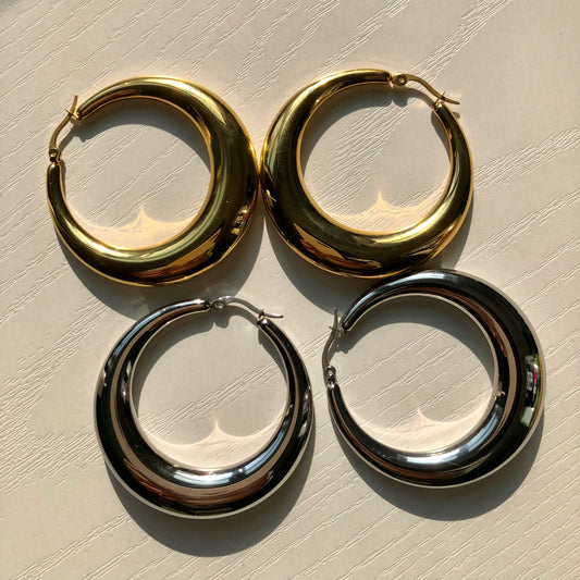 Luna hoops