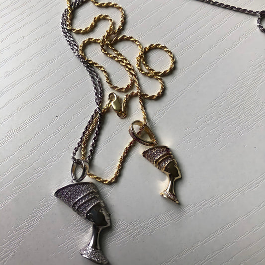 Nef necklace